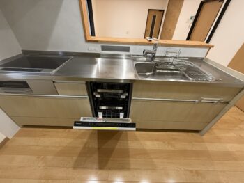 まるでカフェのような主役級キッチン :クリナップ「ステディア」