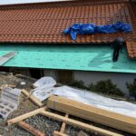 安芸高田市高宮町 I様邸|下屋根の垂木交換修繕(工期3日間・既存瓦再利用)